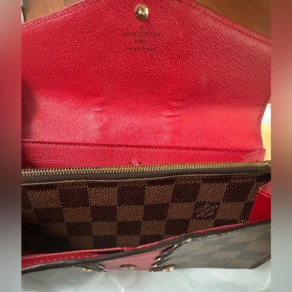 💎 RARE Collectible Louis Vuitton Damier Ebene Karakoram Sarah Red Zigzag Studs